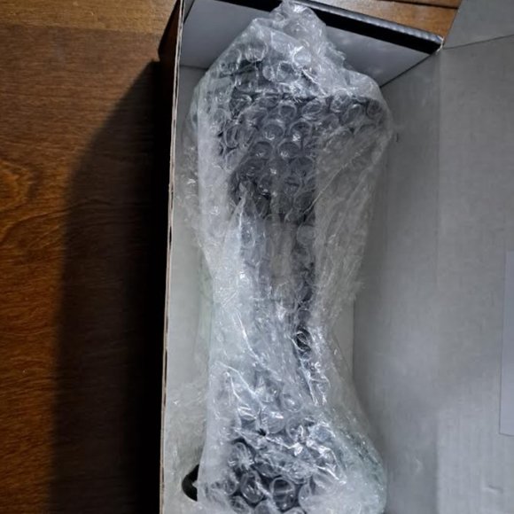 Mug Rack Under Cabinet - Coffee Cup Holder, 12 Mugs Hooks Under Shelf - Picture 9 of 10